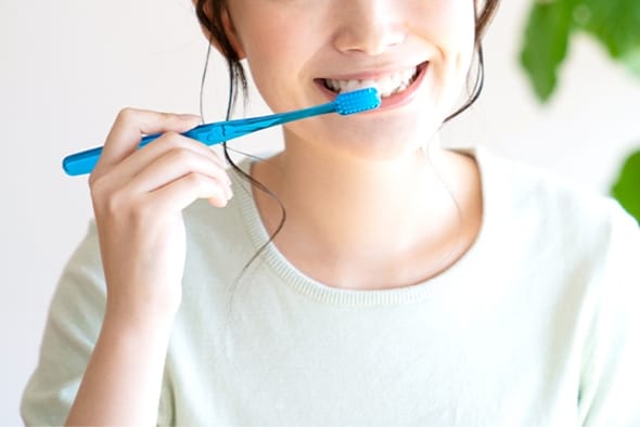 治療とメンテナンスでお口の健康維持をお手伝い